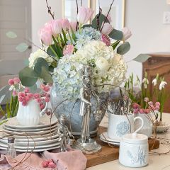 Vagabond House Gentleman Hare Pewter Candlestick