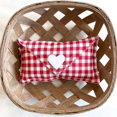 Valentine Love Letter Mini Pillow Set of 6 Red Check