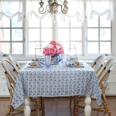 Villa Vaux Grand Tablecloth Blue and White