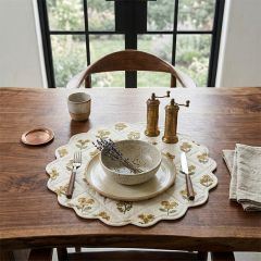 Vintage Florals Scalloped Placemat