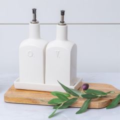 White Cottage Stoneware Oil and Vinegar Set In Tray