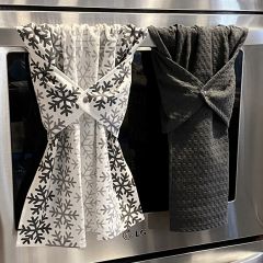 Winter Snowflakes Kitchen Towel Set of 2