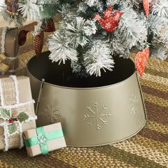 Winter Snowflakes Metal Tree Collar Collection