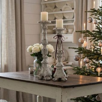 Country Chic Candle Stand