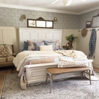 Country Cottage Vintage Patchwork Quilt