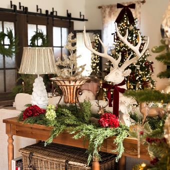 Decorative Woodland Cedar Garland