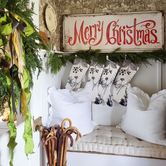 Decorative Woodland Cedar Garland