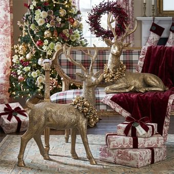Festive Deer With Wreath Figurine