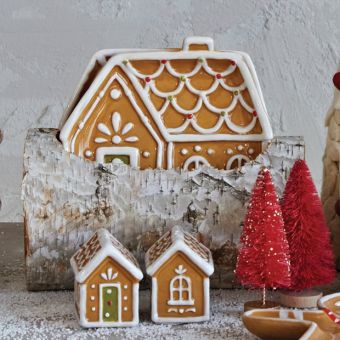Festive Gingerbread Serveware Collection Plate Set of 2