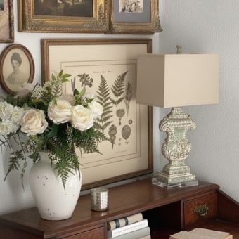 Grand Statement Table Lamp