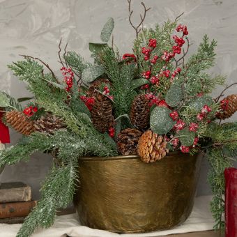 Icy Foliage Bells and Berries Pick