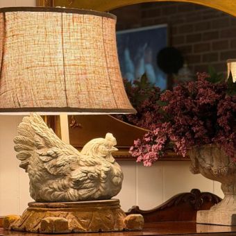 White Wash Rooster Table Lamp