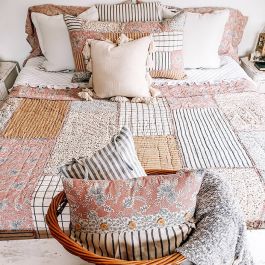 Country Cottage Vintage Patchwork Quilt KING