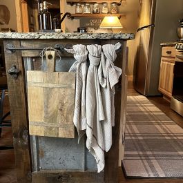 Rustic Mango Wood Cutting Board