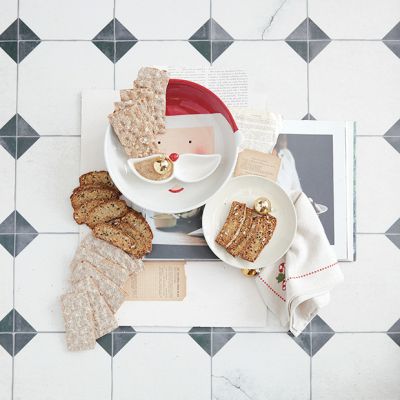 2 Piece Santa Claus Mustache Serving Dish Set