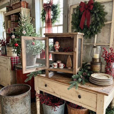 Amish Primitive Country Pie Safe