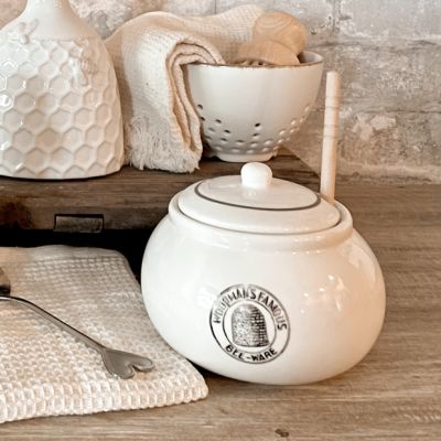 Bee-Ware Honey Jar With Wood Dipper