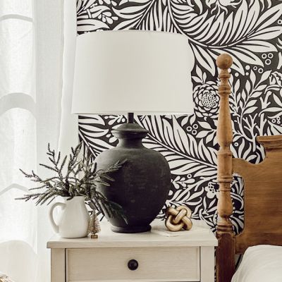 black-tuxedo-table-lamp