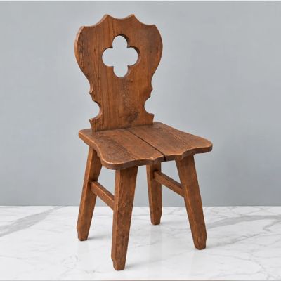 Carved Clover Back Saddle Pine Accent Chair