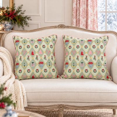 Christmas Wonderland Accent Pillow Set of 2