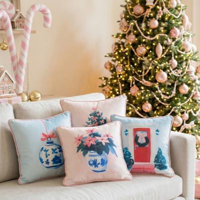 Cottage Manor Christmas Mini Pillows Set of 4