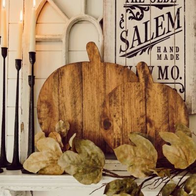 Farmhouse Pumpkin Cutting Board