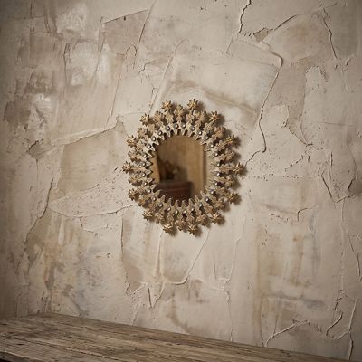 Gilded Star Garland Mirror 8 Inch Round