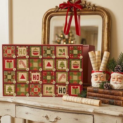 Heirloom Noel Quilt Christmas Countdown Box