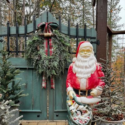 HUGE Iced Weeping Cedar and Cone Wreath