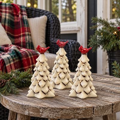 Little Cardinal Lighted Christmas Tree