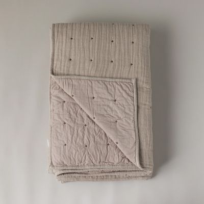 Natural Cottage Farmhouse Tack Stitch Quilt