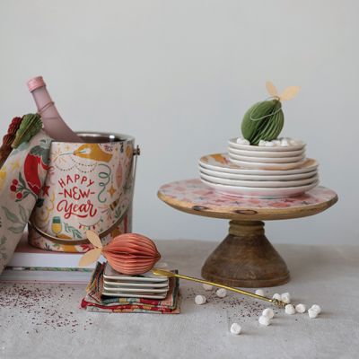 Ornament Pattern Enameled Cake Stand