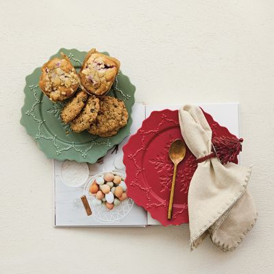 Prairie Christmas Snowflake Plates Set of 2
