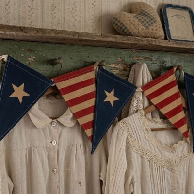 Primitive Patriotic Pennant Banner