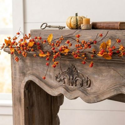 Pumpkin and Berries Vine Garland