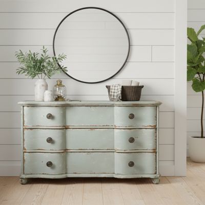 Scalloped Block Front 3 Drawer Chest
