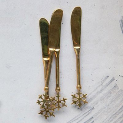 Snowflake Handled Knife Collection Set of 4
