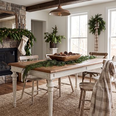 Tapered Leg Farm Table