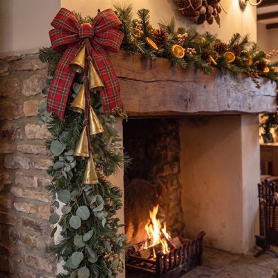 Velvet Ribbon Bell Door Hanger