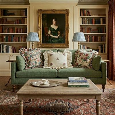 Verde Upholstered Sofa
