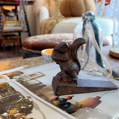 Woodland Squirrel Door Stop
