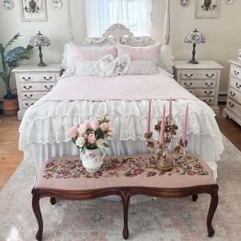 3 Piece Scalloped Coverlet Set