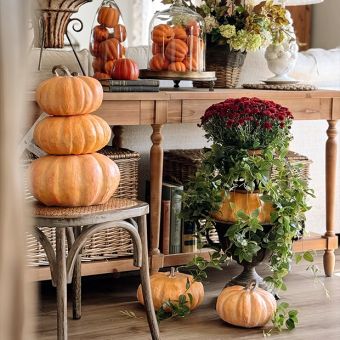 Decorative Metal Trophy Urn Planter