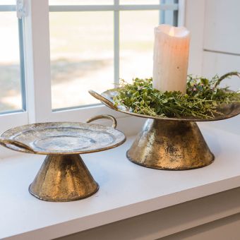 Gold Pedestal Display Stand