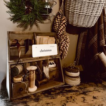 Primitive Farmhouse Folding Desk Caddy