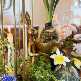 Standing Rabbit with Display Bowl