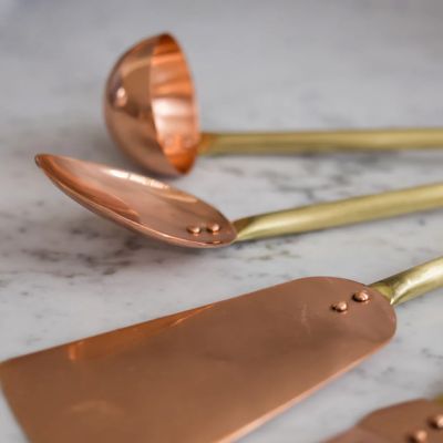 4 Piece Copper Utensil Set With Hanging Rod