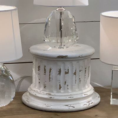 Antique Inspired Pedestal Stand