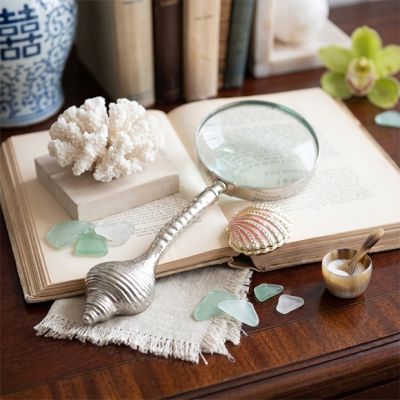 Harborview Shell Handled Magnifier