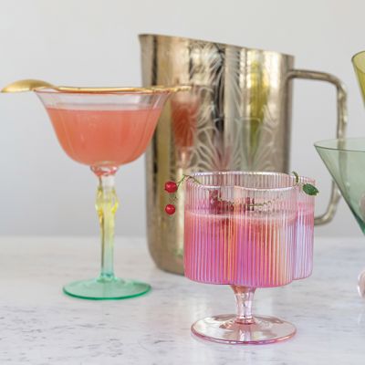 Pink Flower Shaped Stemmed Wine Glass Set of 4